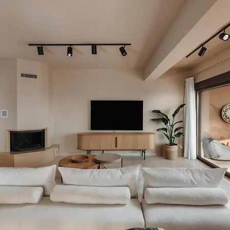Aerope Seaview Villa, A Family Retreat, By Thinkvilla *