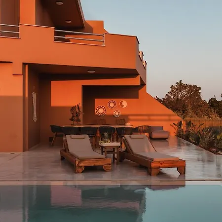 Aerope Seaview Villa, A Family Retreat, By Thinkvilla Koutsounari